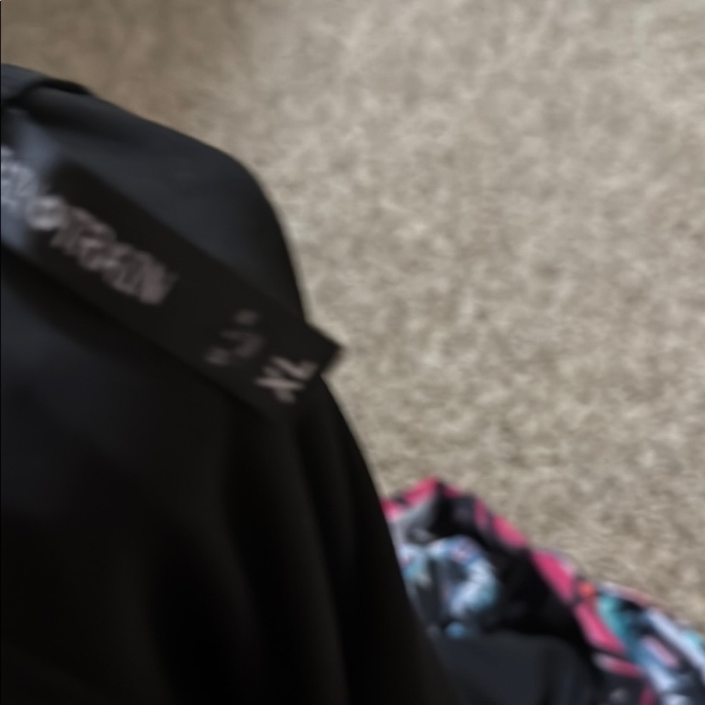 Crazy Train Lightweight Zip Up Jacket. - image 5